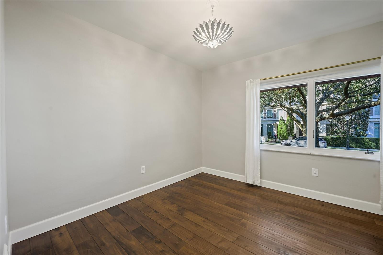 PARK AIRE CONDO - Residential Lease