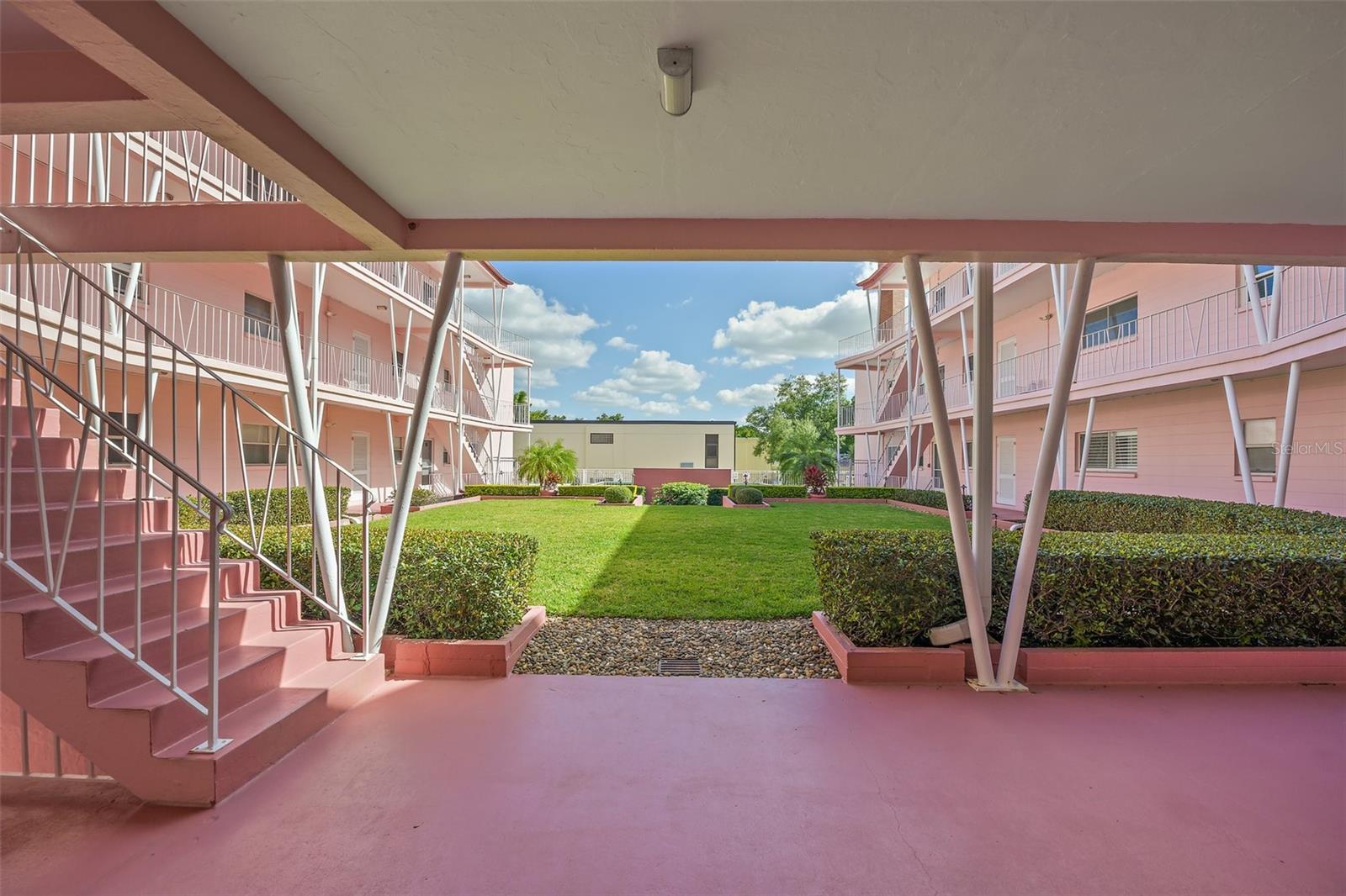 PARK AIRE CONDO - Residential Lease