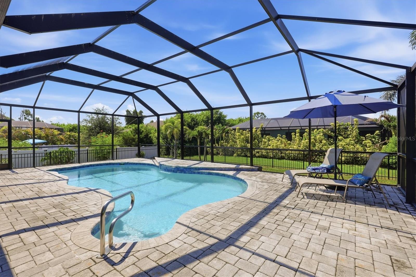 233 BAYTREE DRIVE