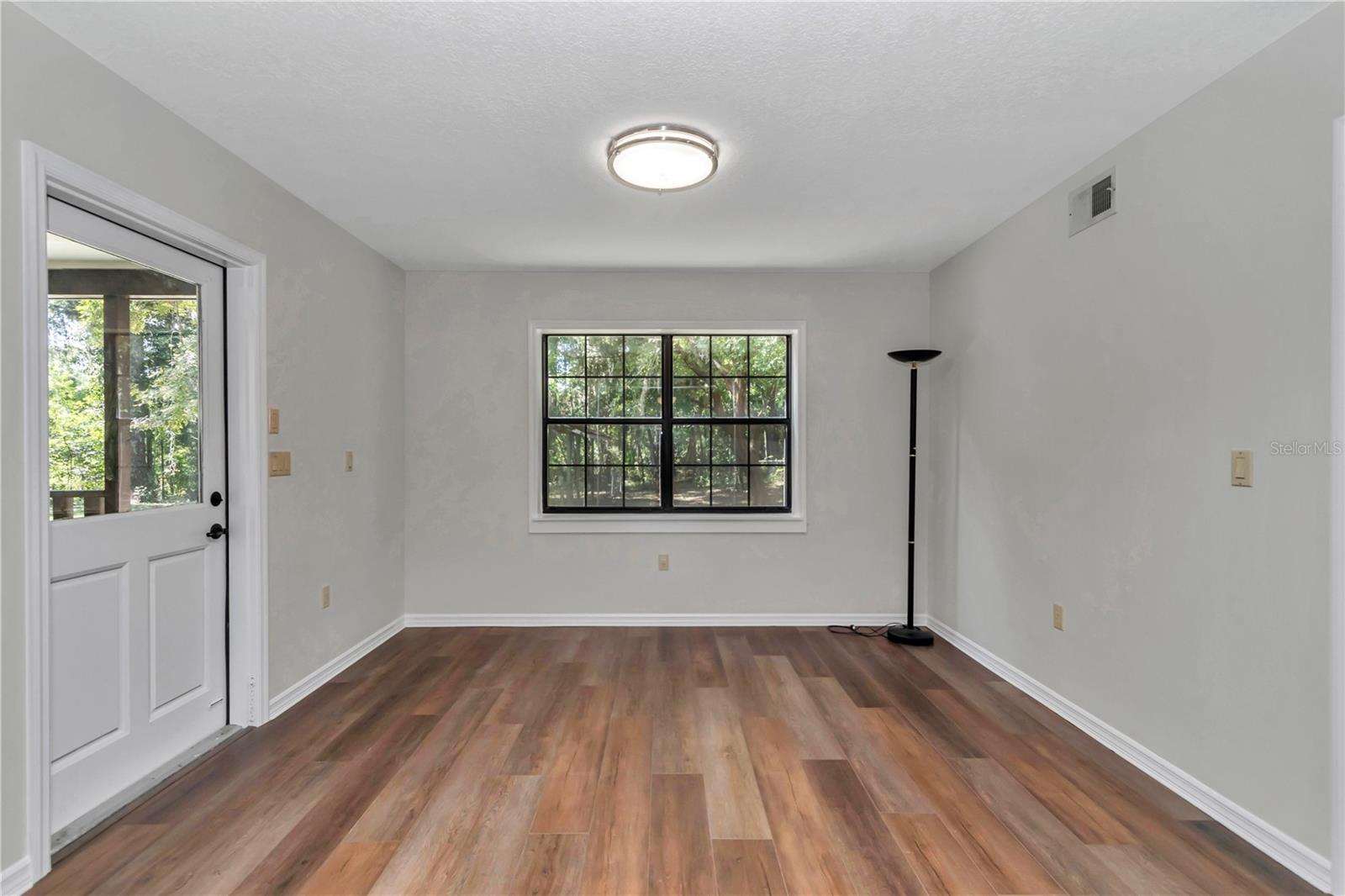 SADDLE HILL 2ND REP - Residential