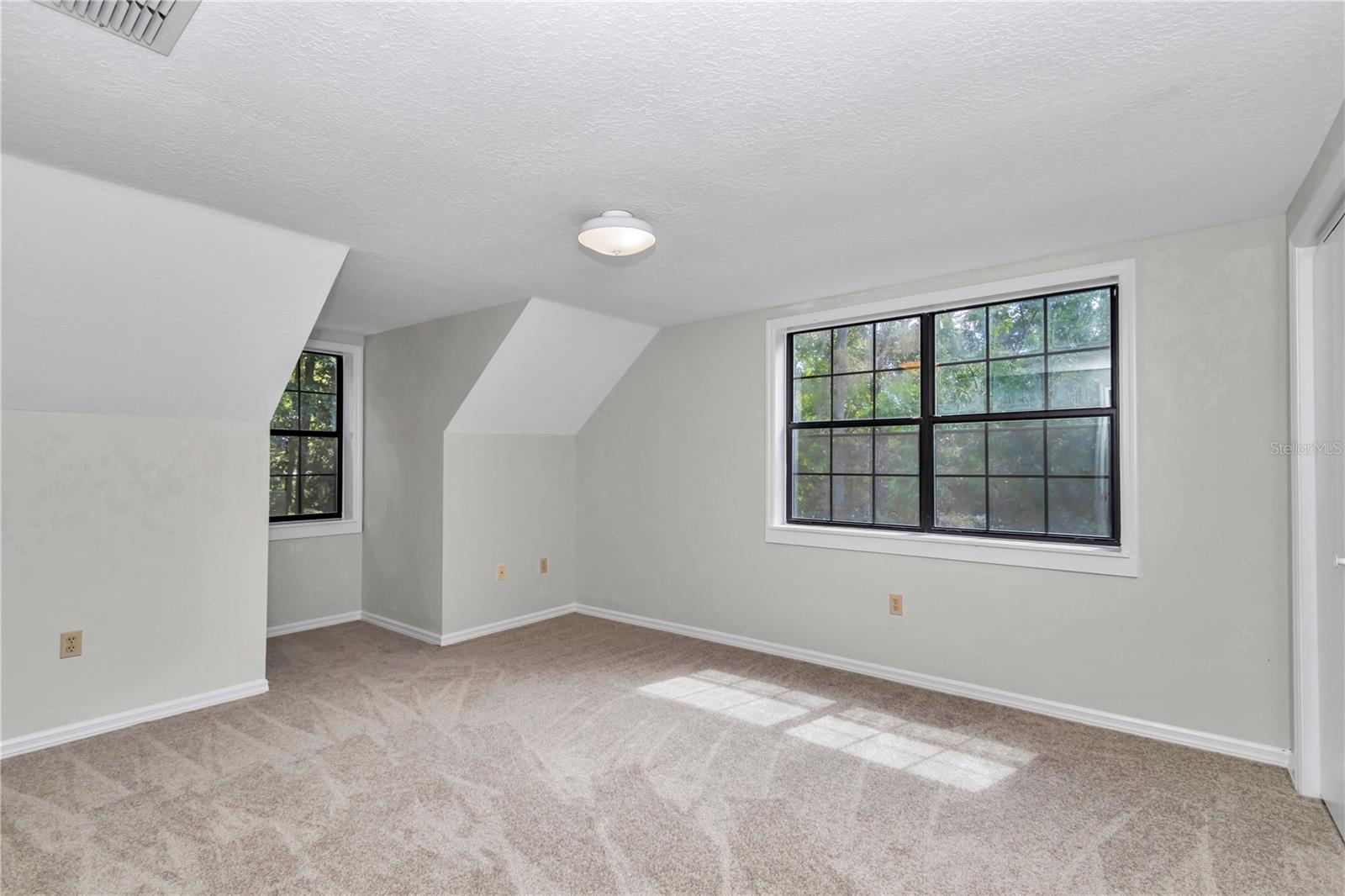 SADDLE HILL 2ND REP - Residential