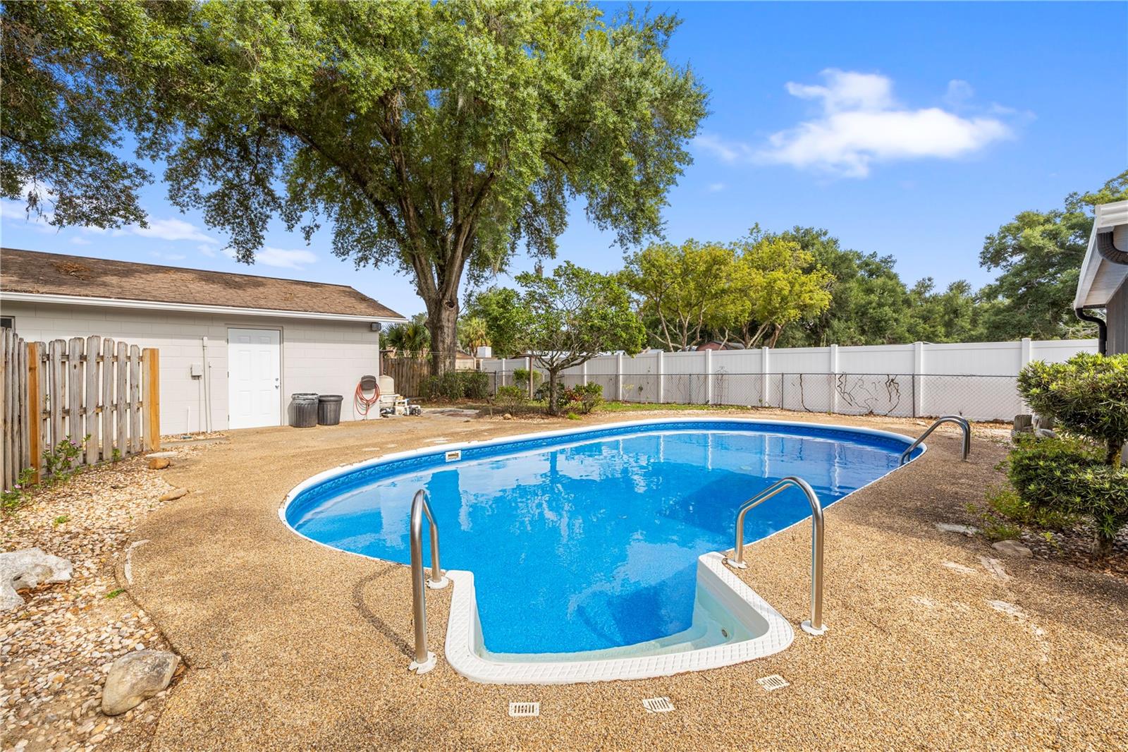 KIM ACRES - Residential