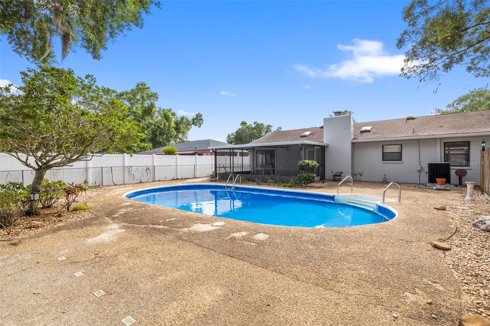 KIM ACRES - Residential