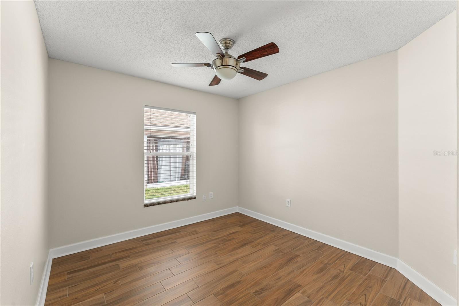 CORALWOOD - Residential