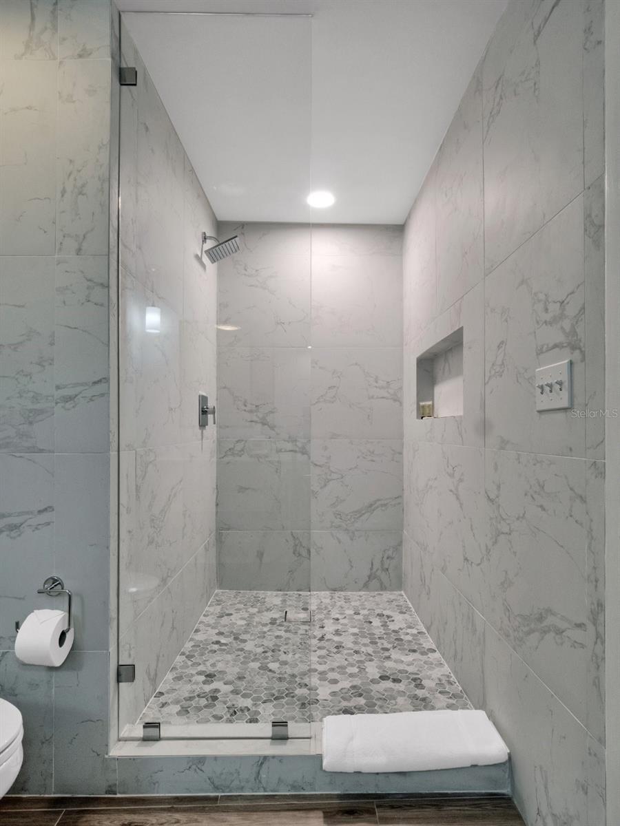 JACKSON - Residential Lease