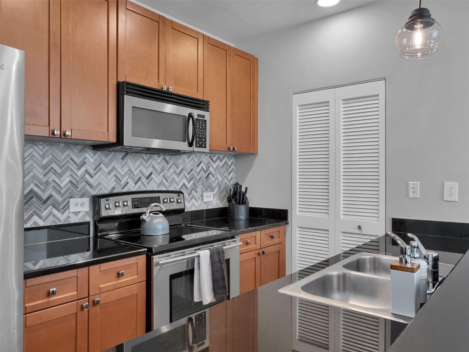 JACKSON - Residential Lease