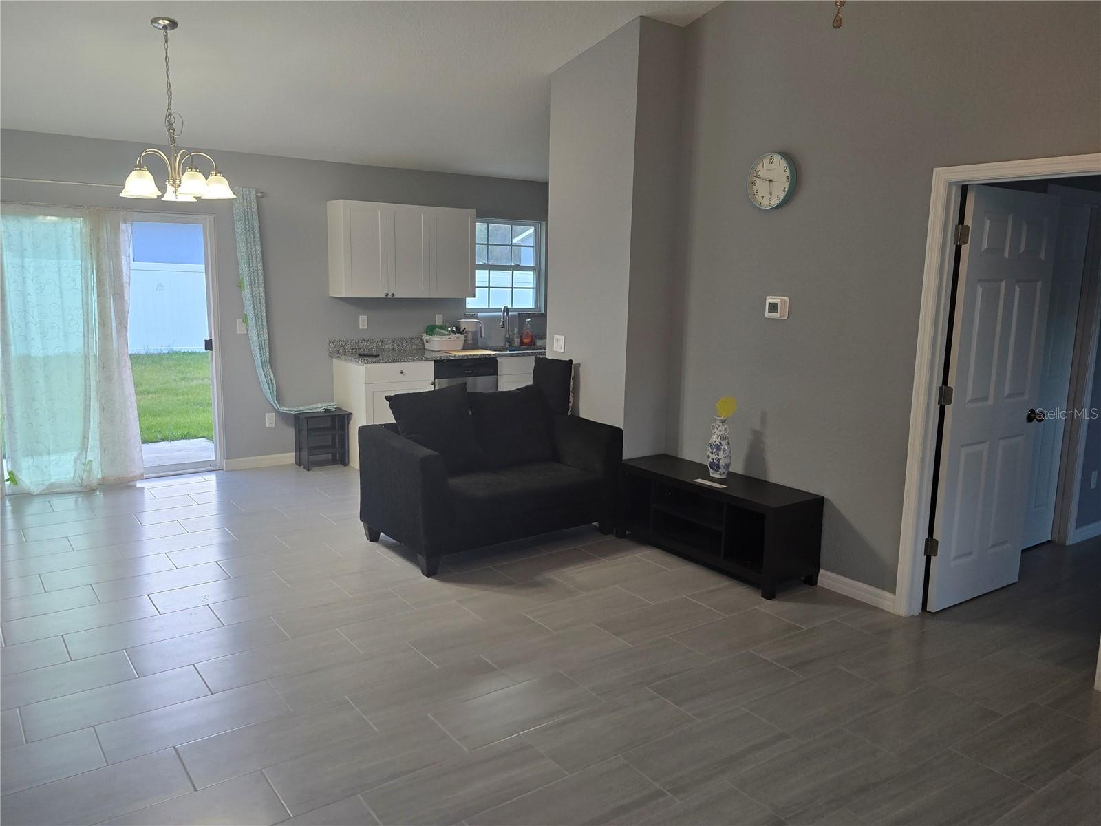 SILVER PALMS ESTATE - Residential