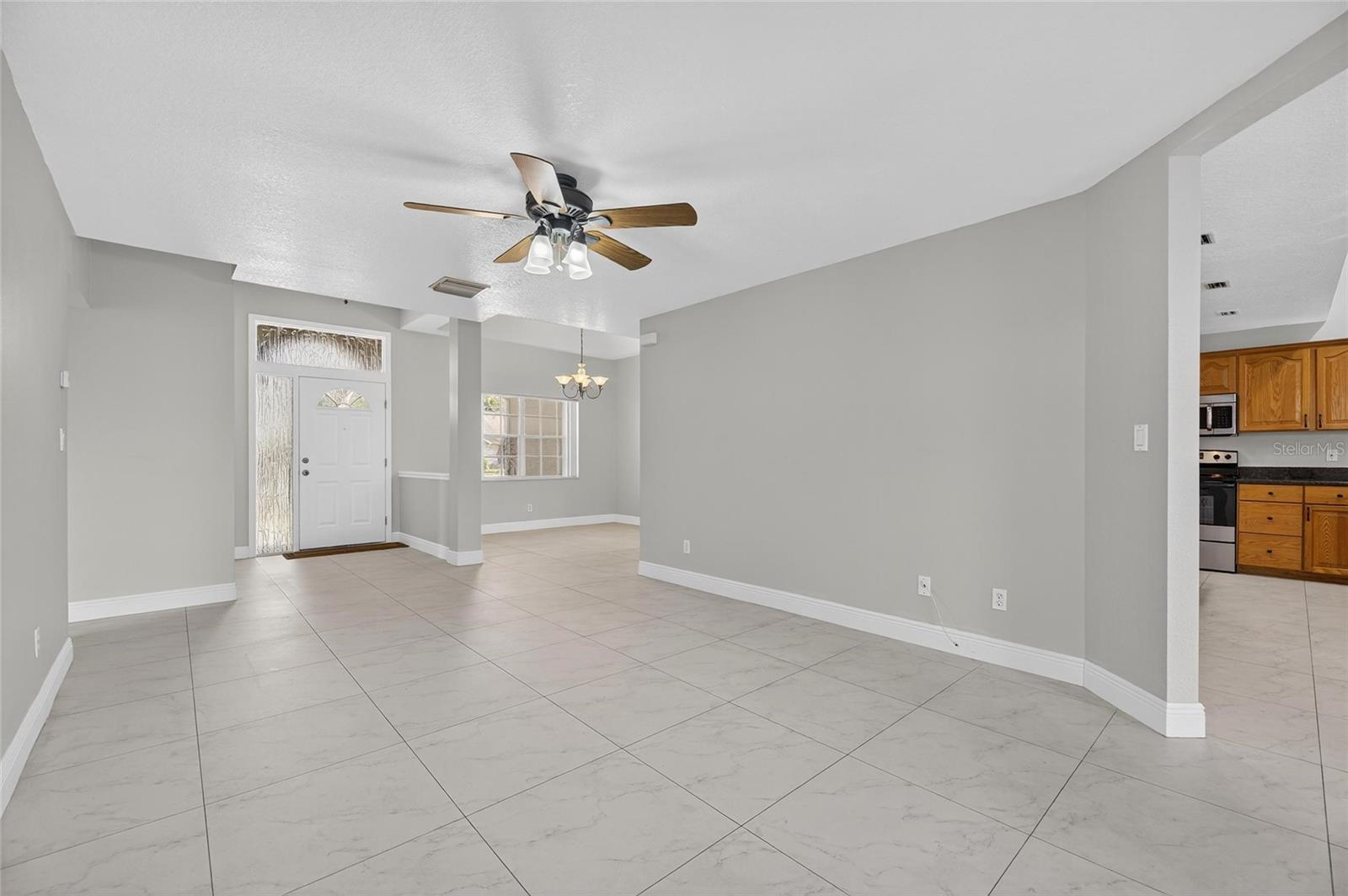 LAKE SHORE ESTATES 1ST ADD - Residential Lease