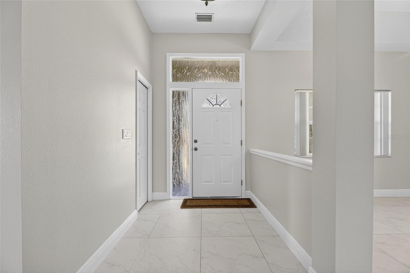 LAKE SHORE ESTATES 1ST ADD - Residential Lease