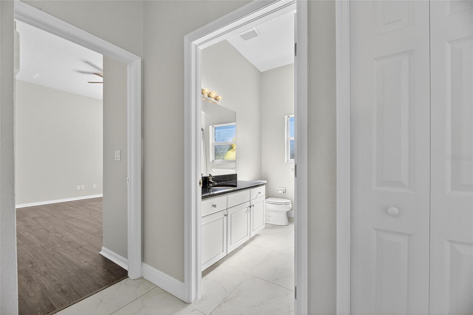 LAKE SHORE ESTATES 1ST ADD - Residential Lease