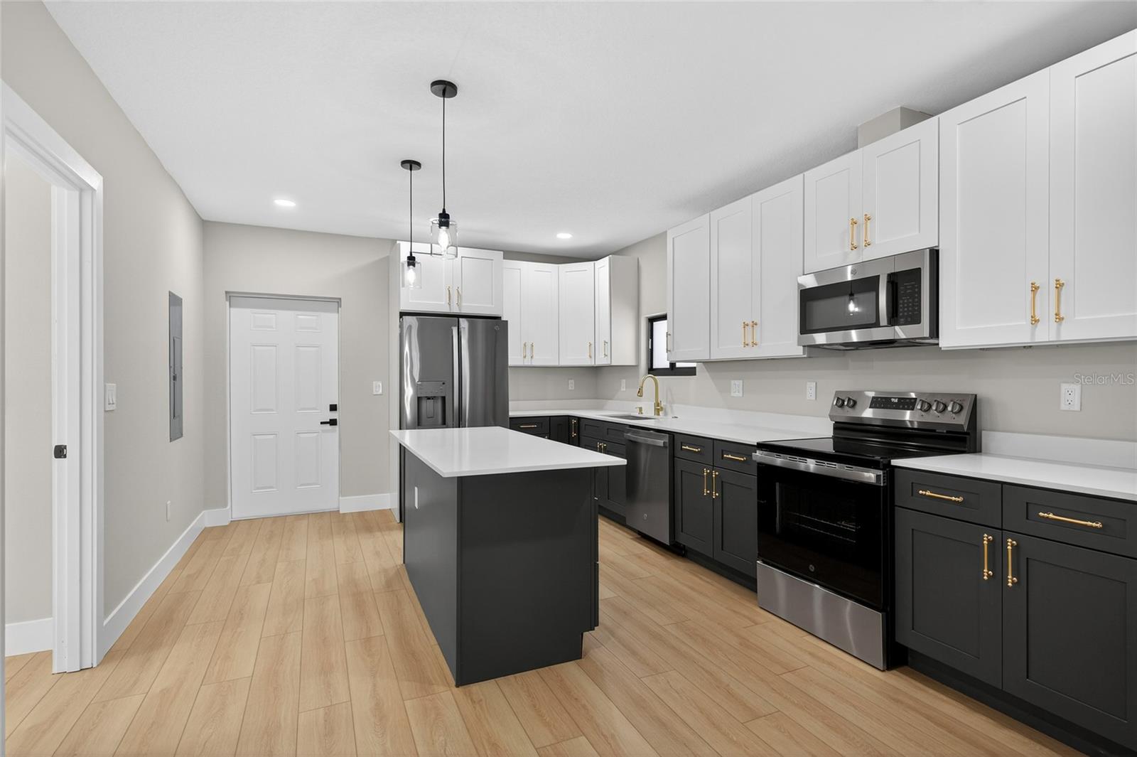 GANDY BLVD PARK 2ND ADD - Residential