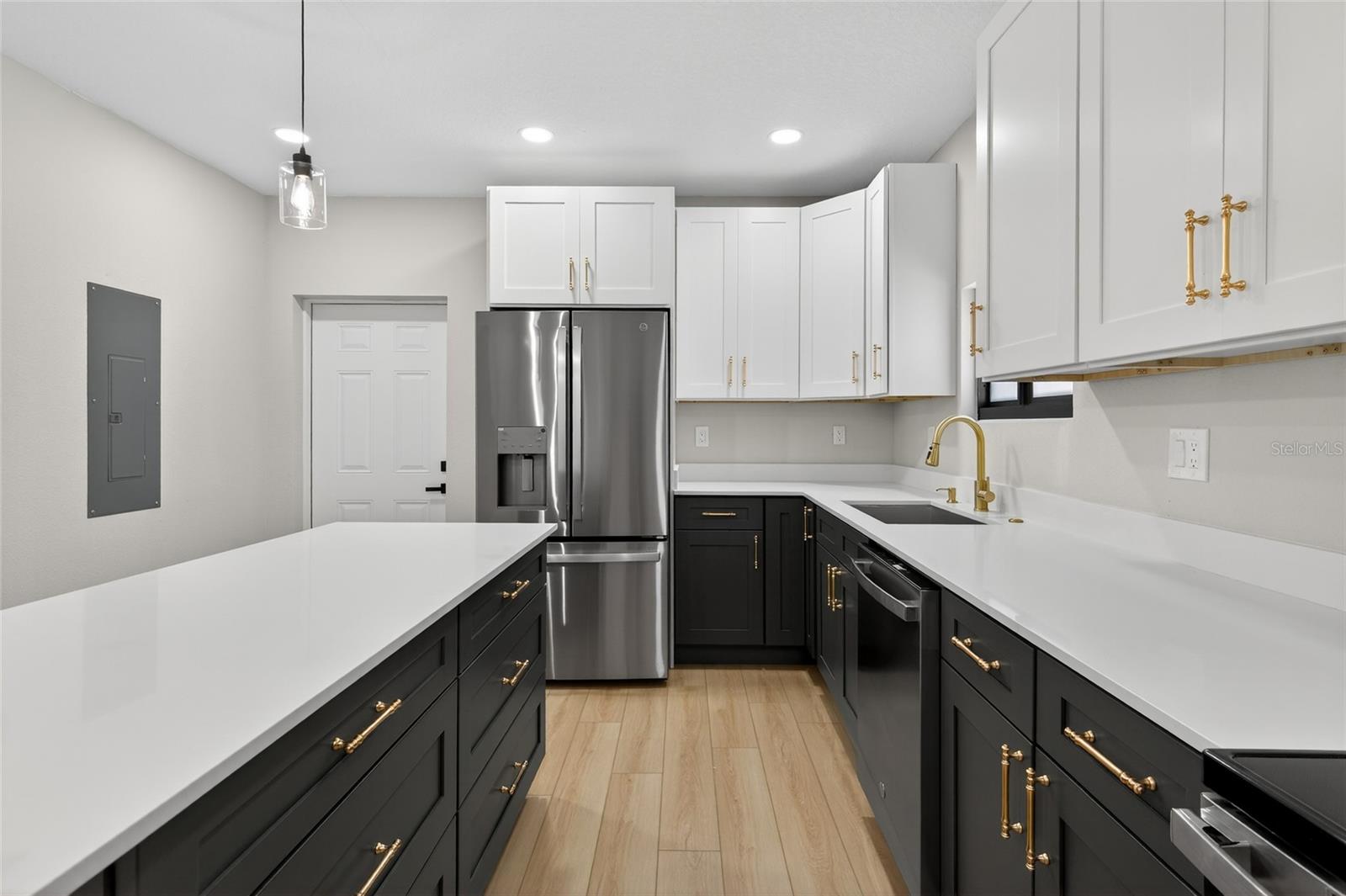 GANDY BLVD PARK 2ND ADD - Residential