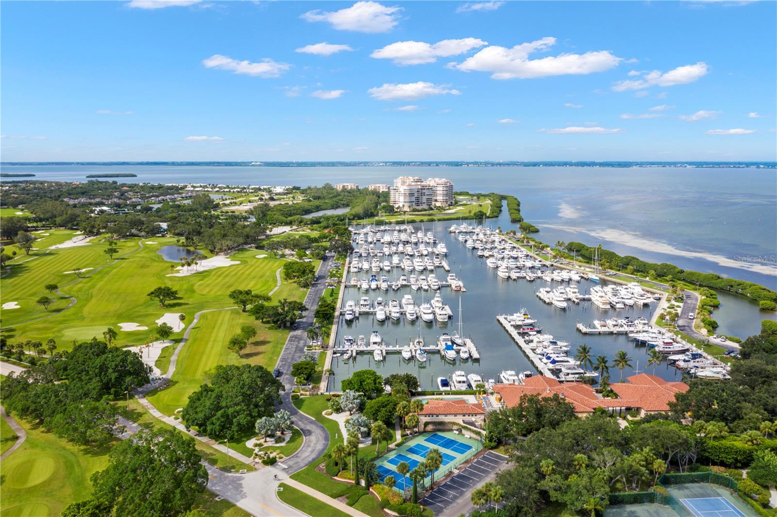 LONGBOAT KEY MOORINGS - Residential