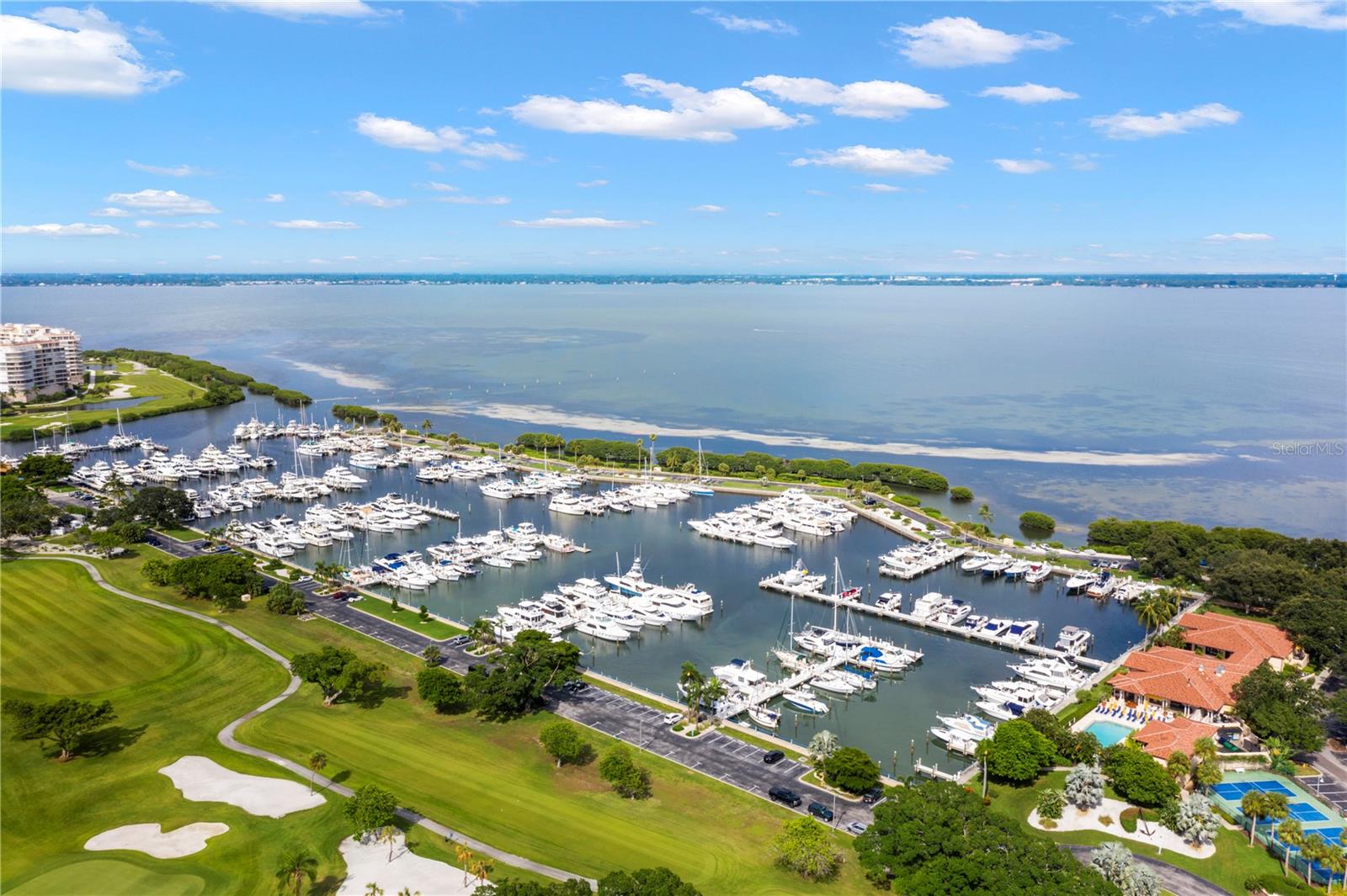LONGBOAT KEY MOORINGS - Residential