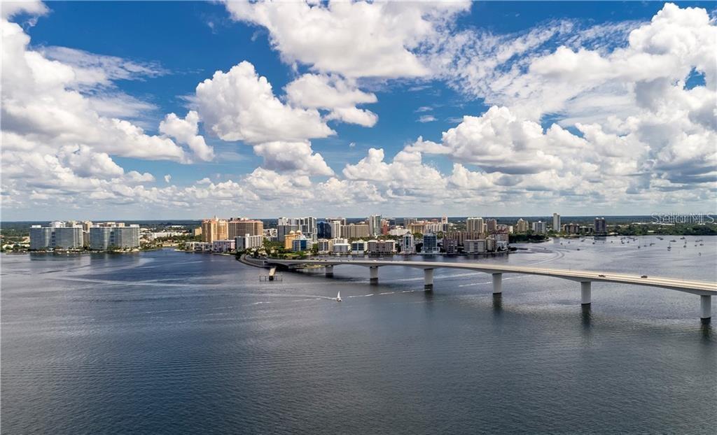 LONGBOAT KEY MOORINGS - Residential