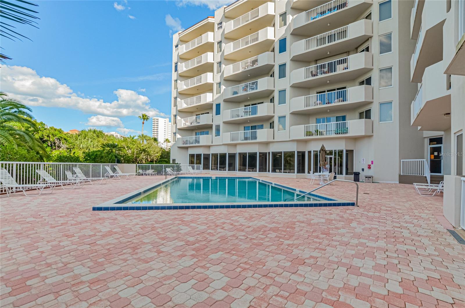 OCEANS CLOVERLEAF CONDO - Residential