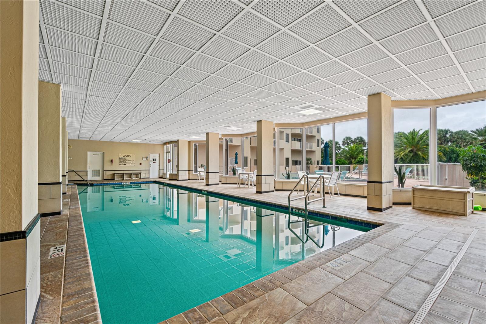 OCEANS CLOVERLEAF CONDO - Residential