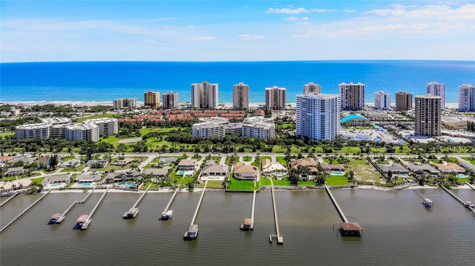 OCEANS CLOVERLEAF CONDO - Residential