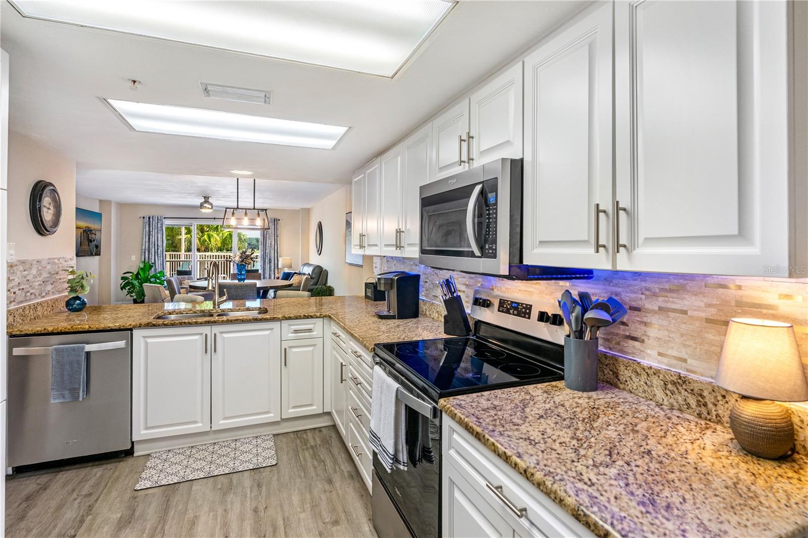 OCEANS CLOVERLEAF CONDO - Residential