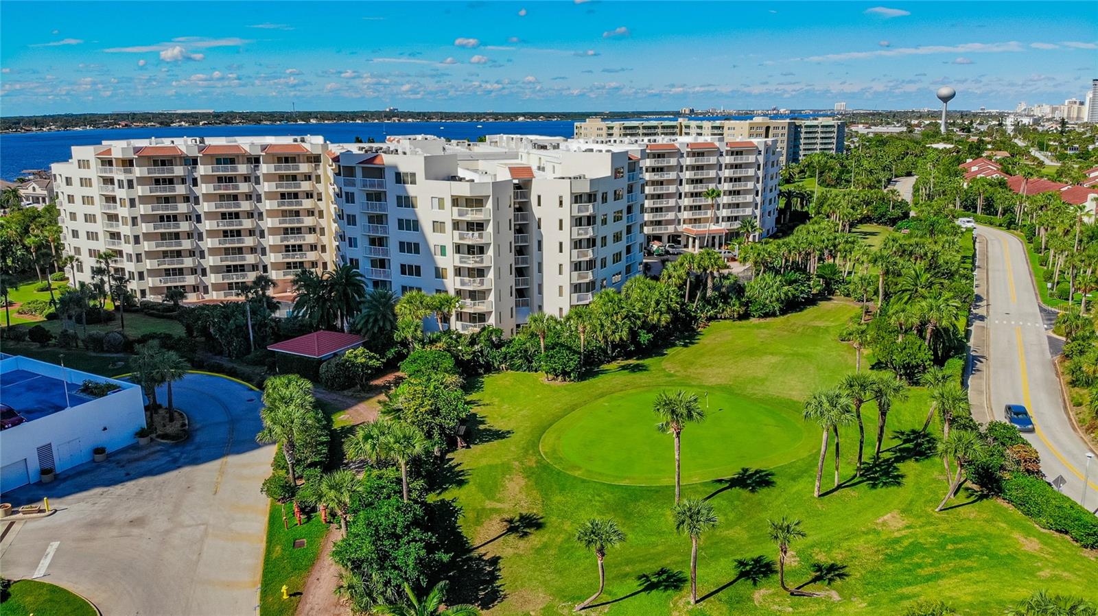 OCEANS CLOVERLEAF CONDO - Residential