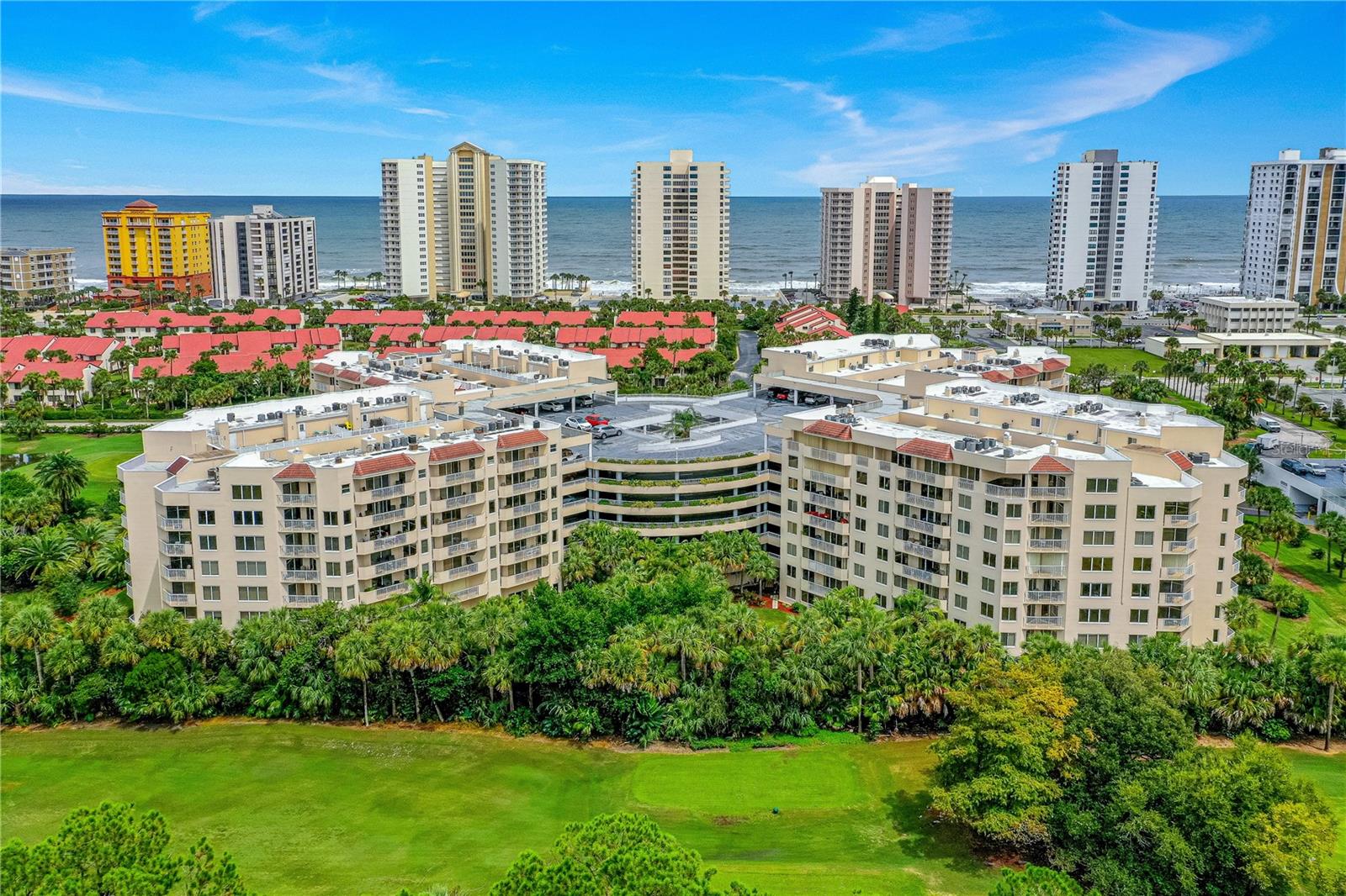 OCEANS CLOVERLEAF CONDO - Residential