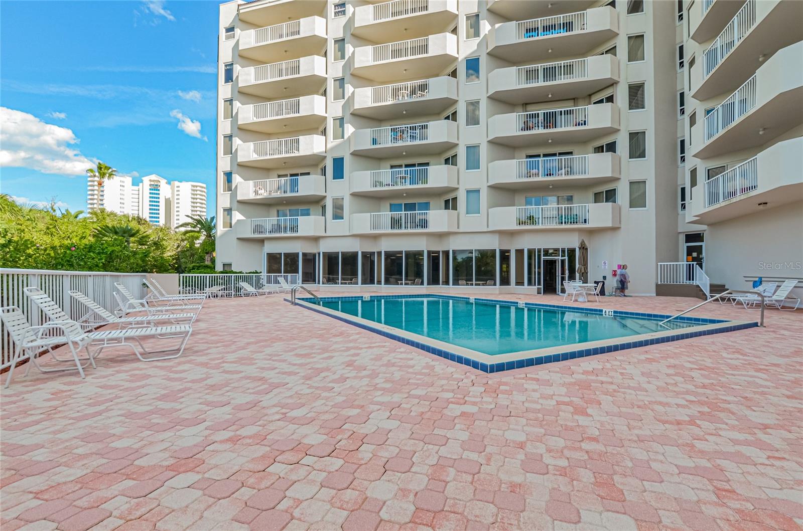OCEANS CLOVERLEAF CONDO - Residential