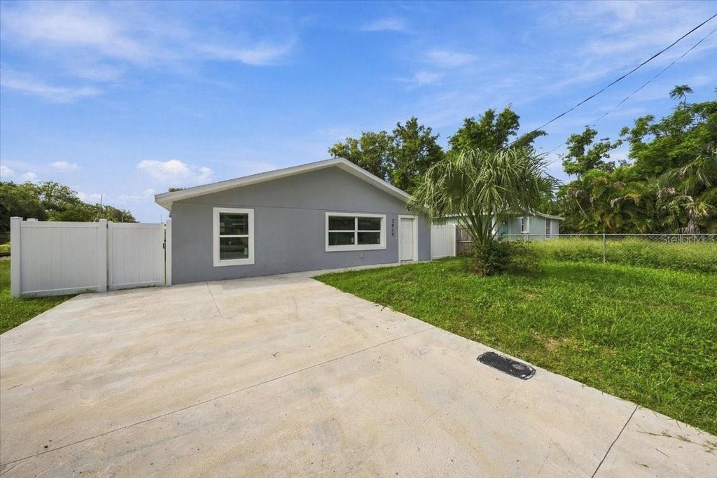 Photo of 2919 E 19th Avenue, Tampa, FL 33605 (MLS # TB8547156)