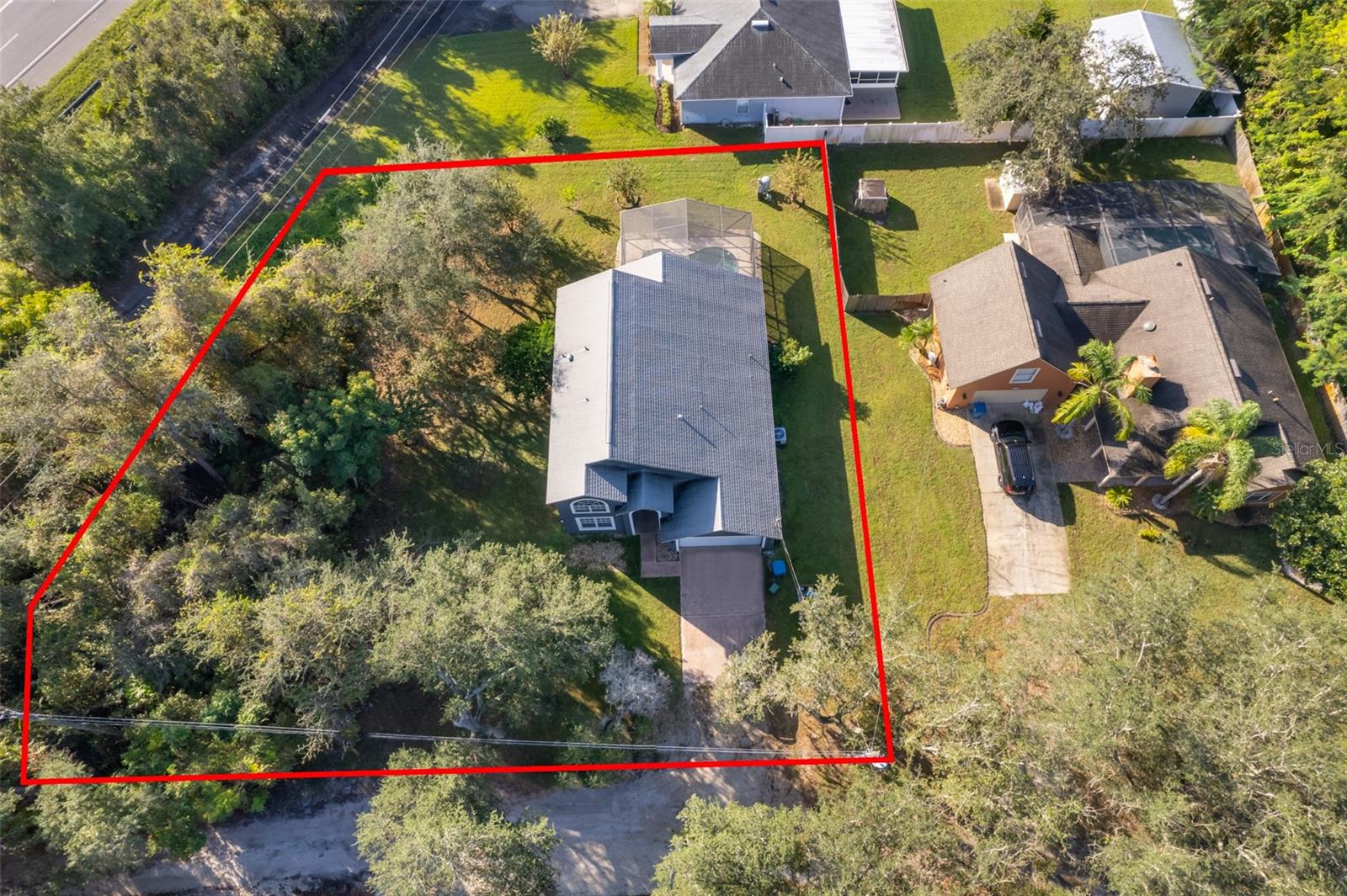 709 LAKE EMERALD AVENUE