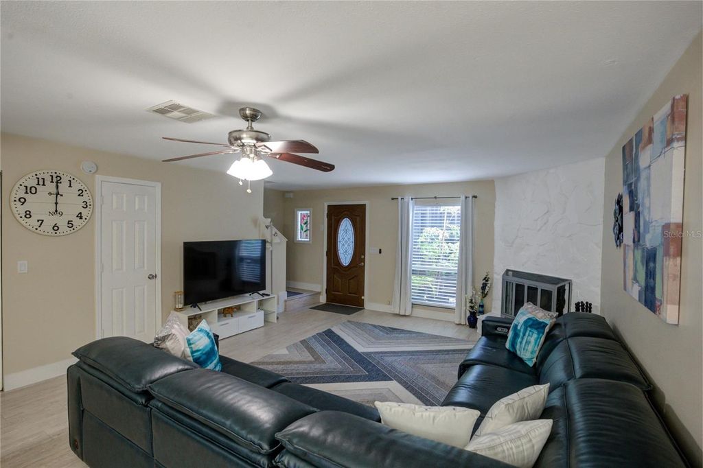 Photo of 11922 Cypress Crest Circle, Tampa, FL 33626 (MLS # TB8411727)