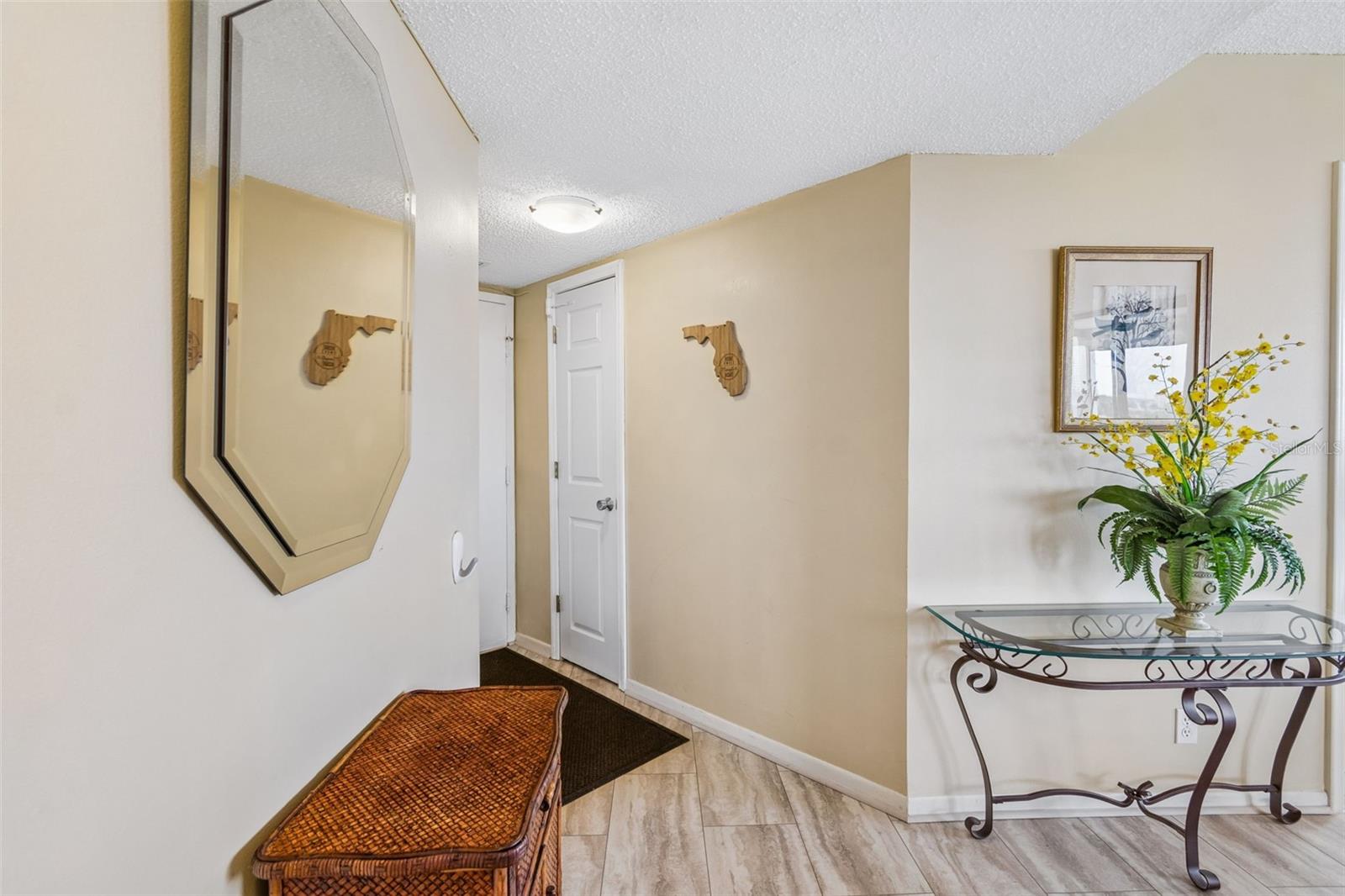 BAHIA DEL MAR I - Residential
