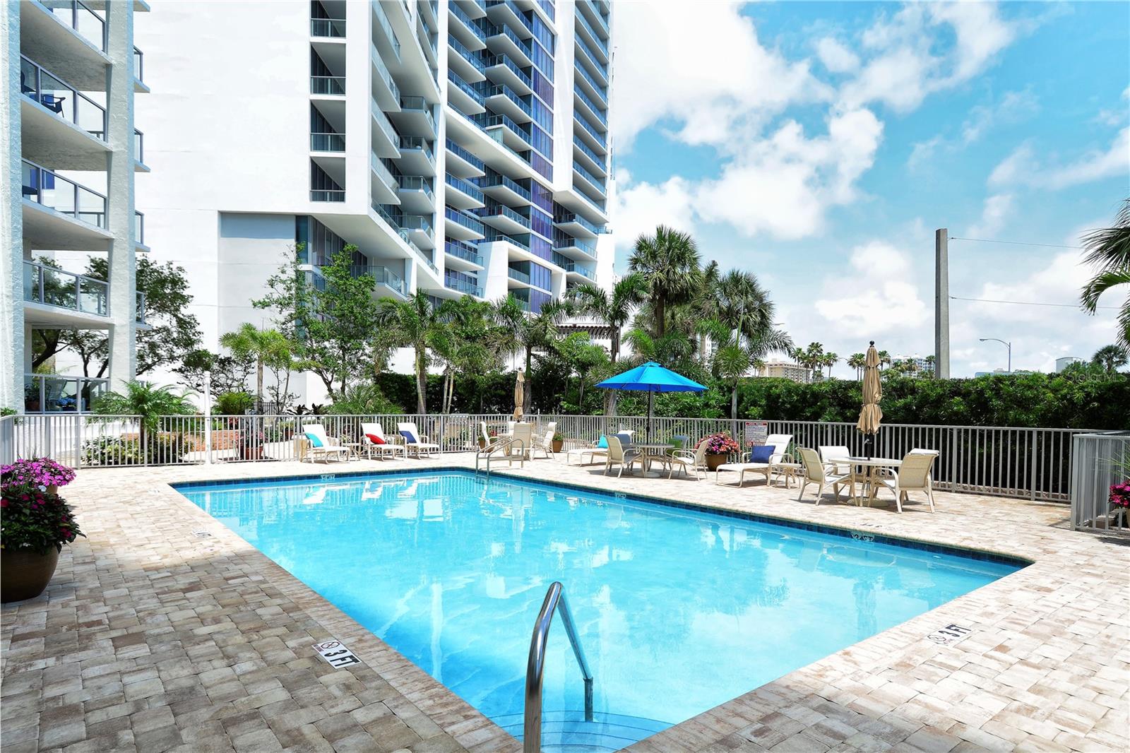 ONE WATERGATE - Residential