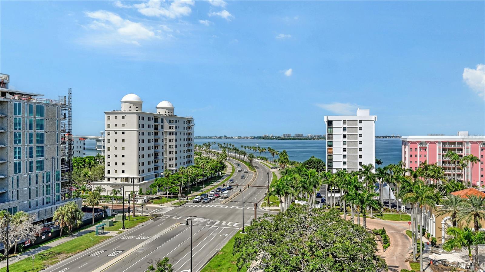 ONE WATERGATE - Residential