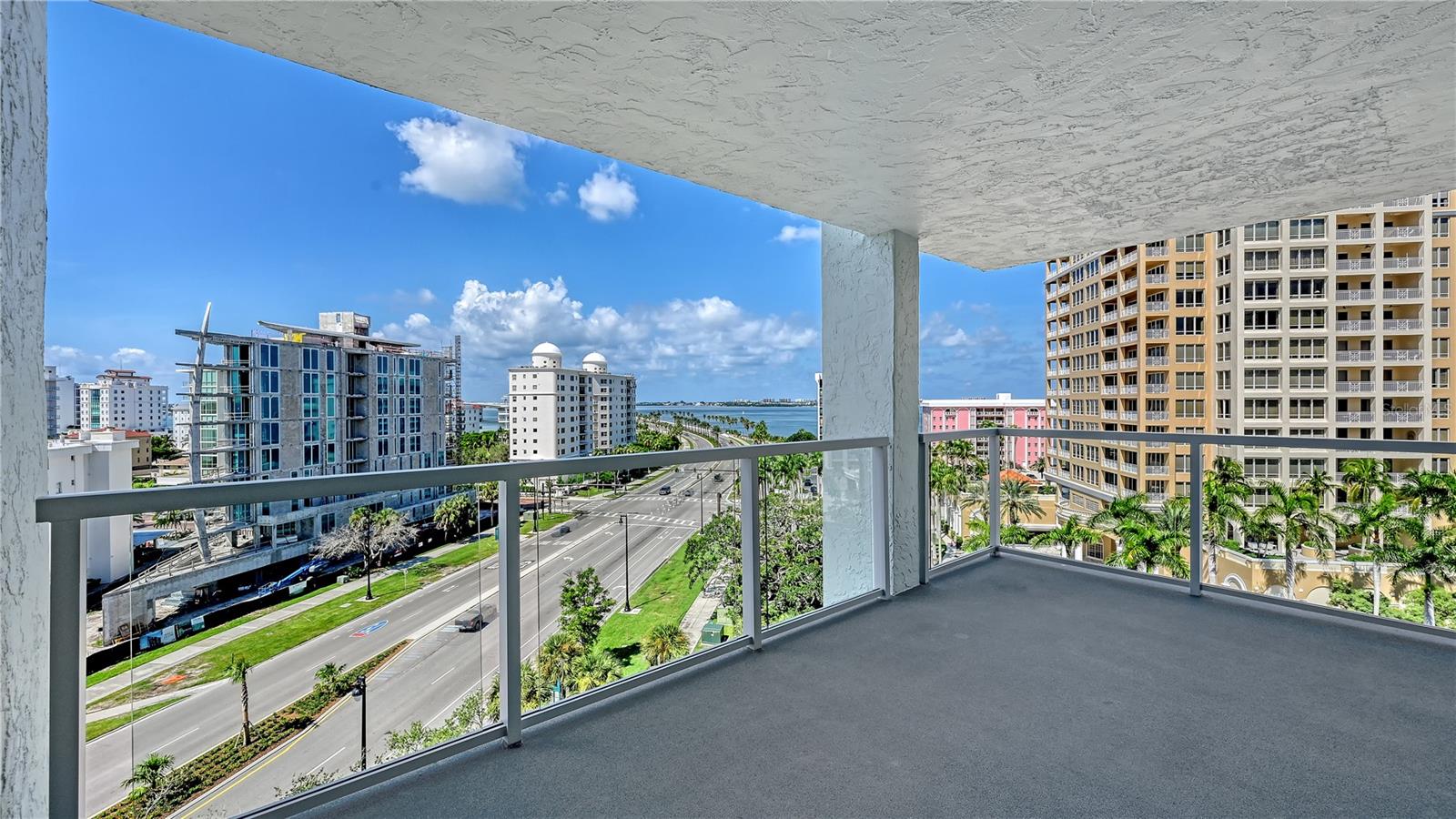 ONE WATERGATE - Residential