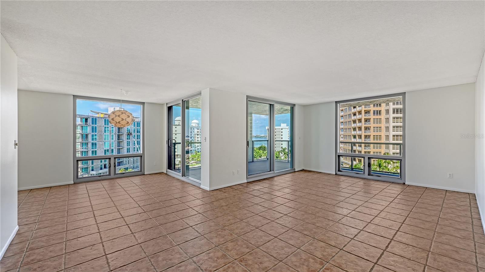 ONE WATERGATE - Residential