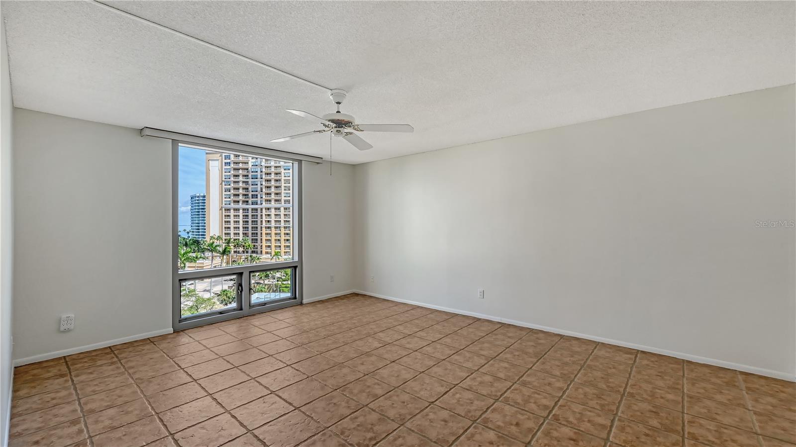 ONE WATERGATE - Residential
