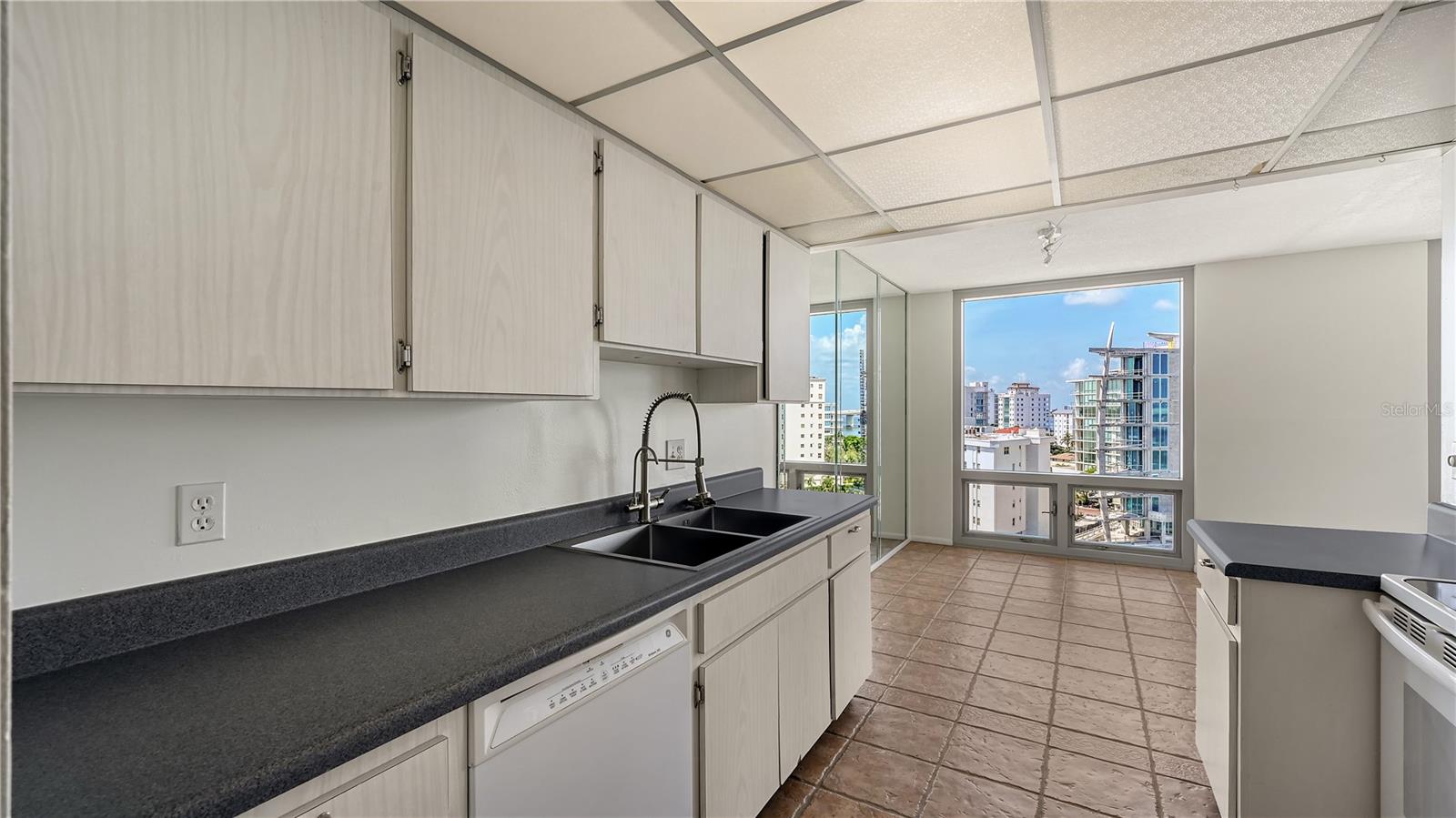 ONE WATERGATE - Residential