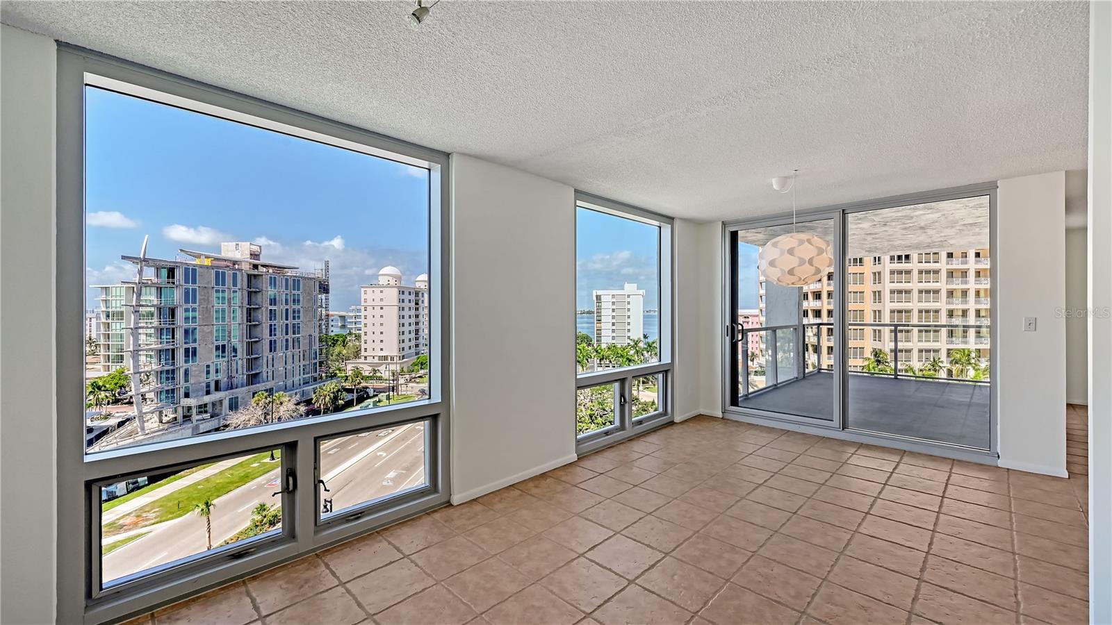 ONE WATERGATE - Residential