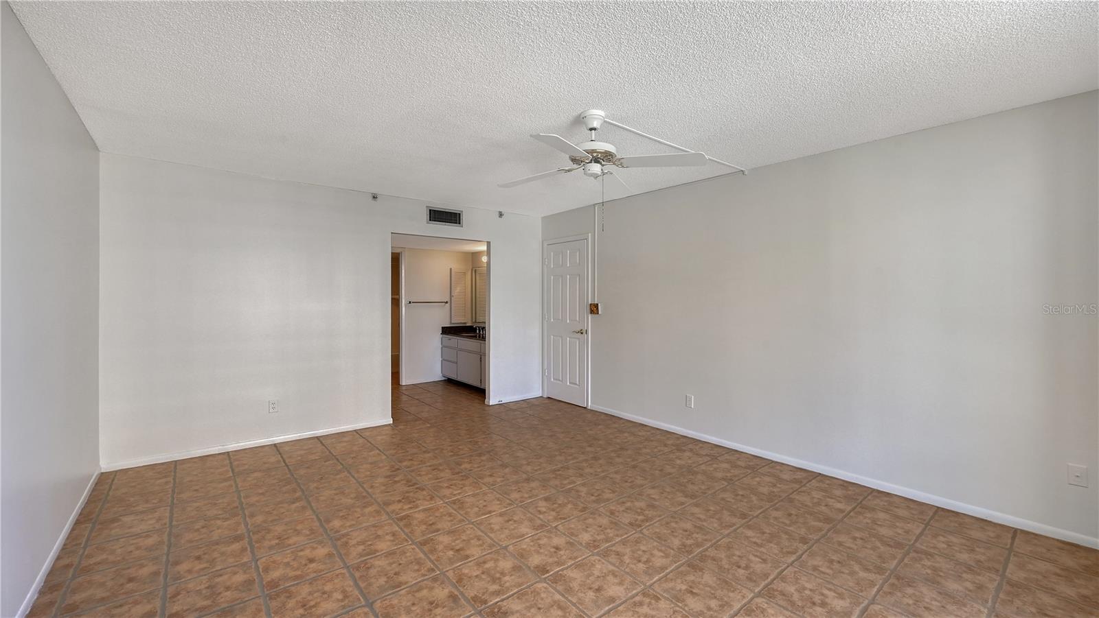 ONE WATERGATE - Residential