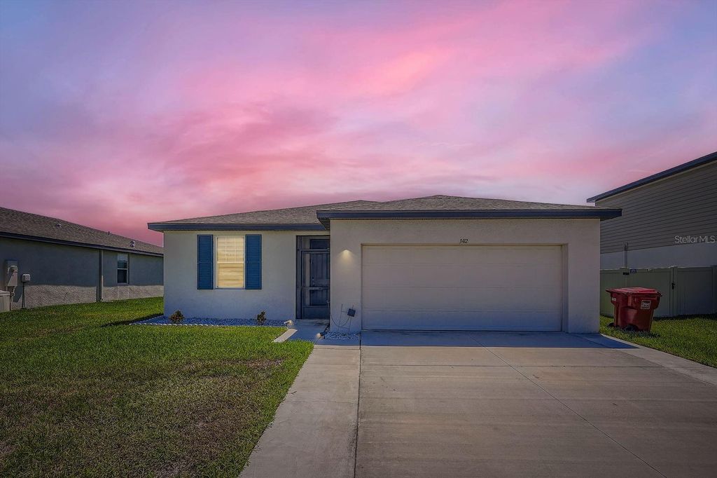 Photo of 3412 Bonsilva Street, Plant City, FL 33566 (MLS # TB8413353)