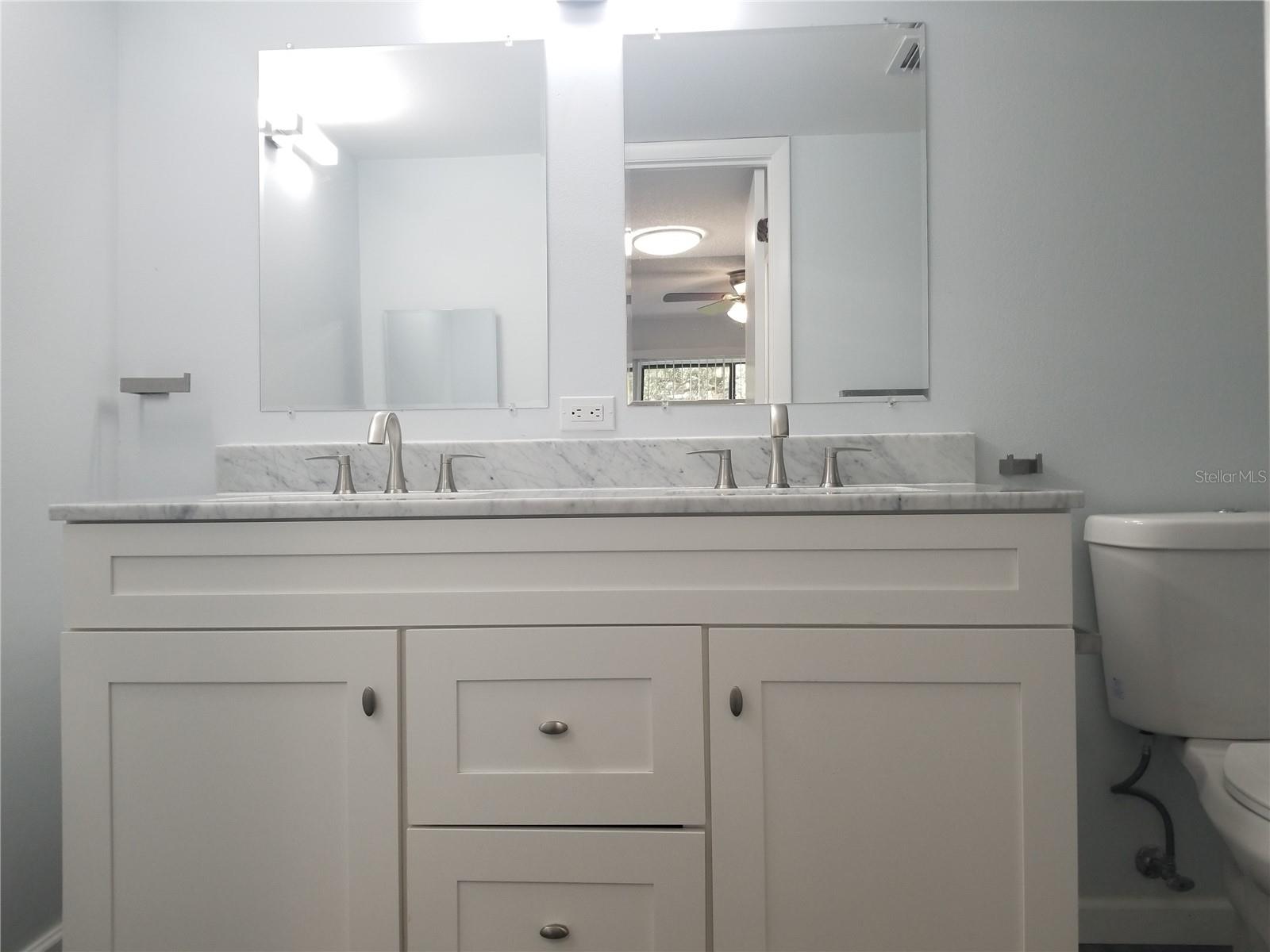 EAGLE CREEK I - Residential Lease