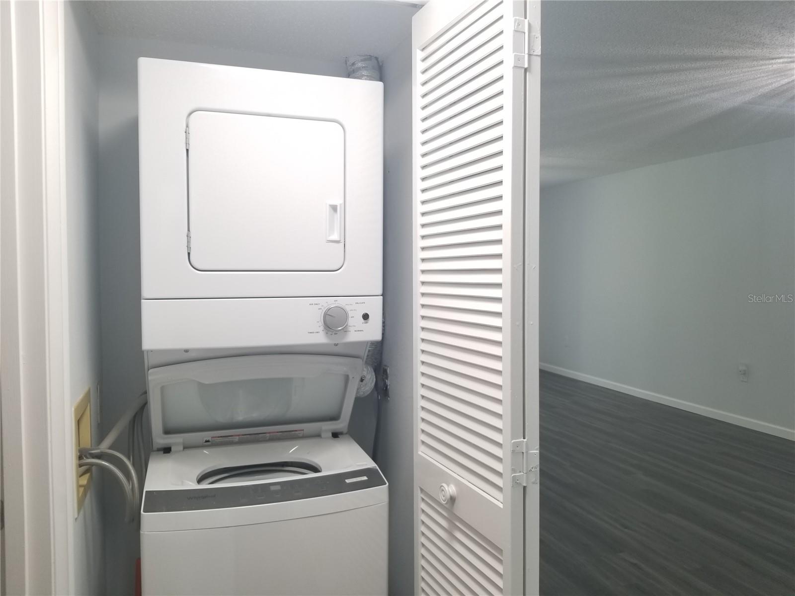 EAGLE CREEK I - Residential Lease
