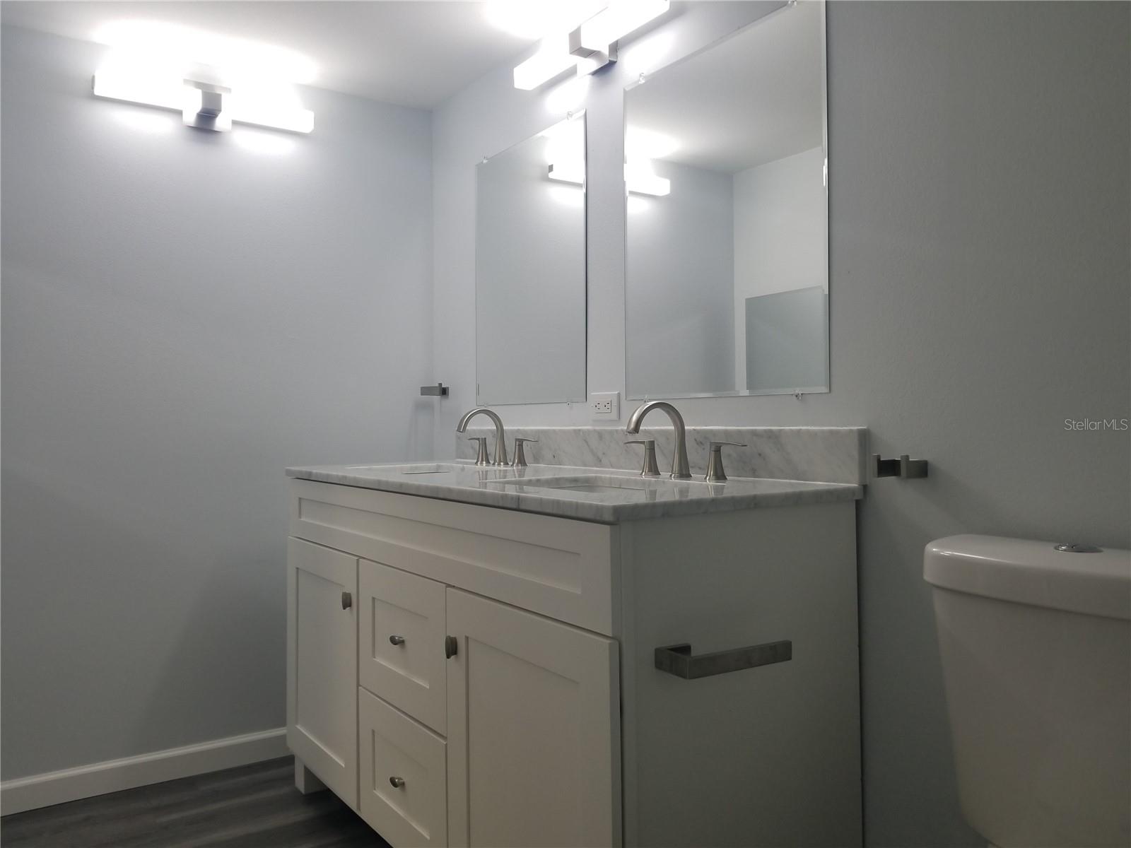EAGLE CREEK I - Residential Lease