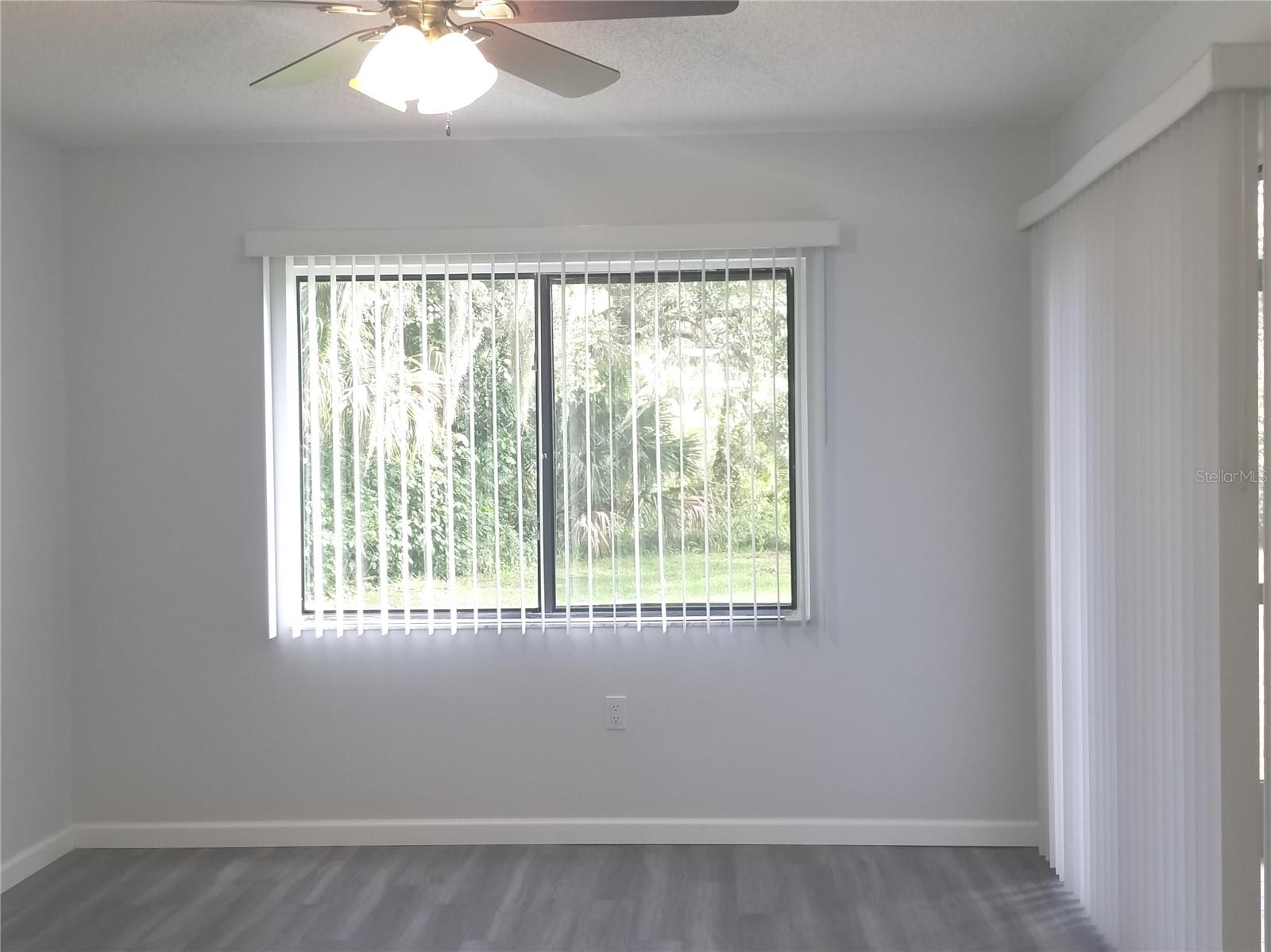 EAGLE CREEK I - Residential Lease