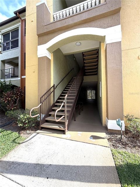 Photo of 814 Crest Pines Drive #915, Orlando, FL 32828 (MLS # O6353854)