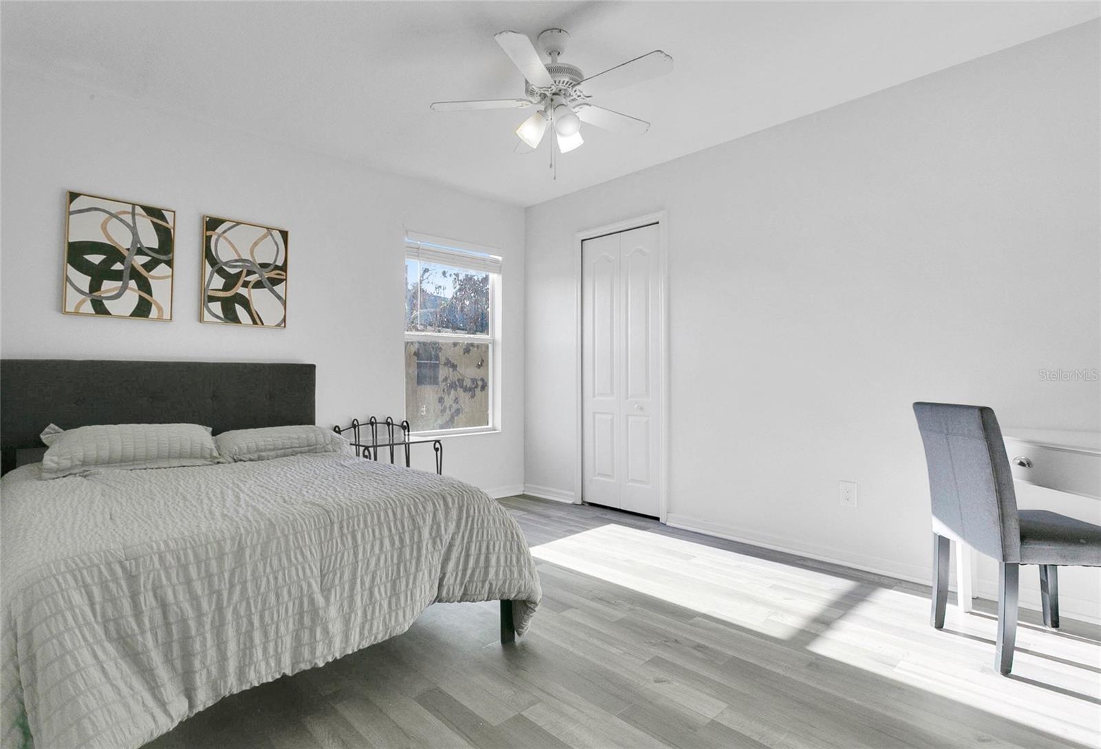 BARCLAY RESERVE TWNHMS - Residential