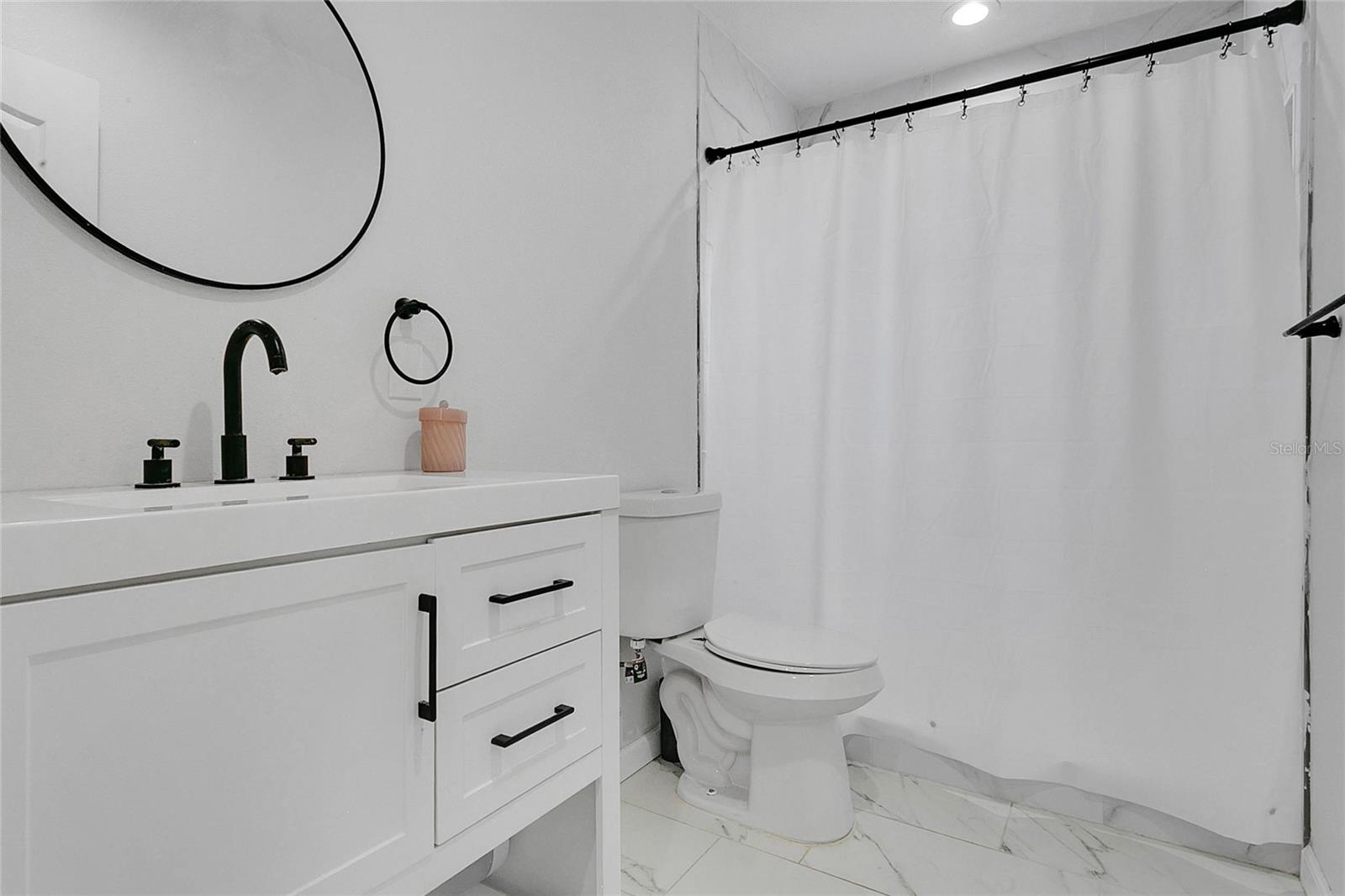 BARCLAY RESERVE TWNHMS - Residential