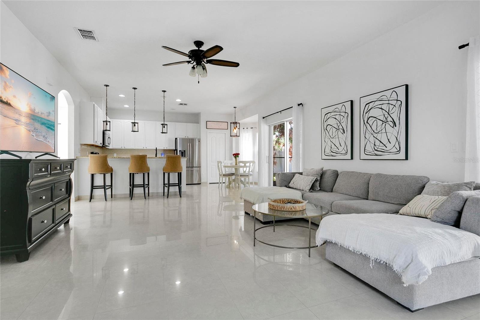 BARCLAY RESERVE TWNHMS - Residential