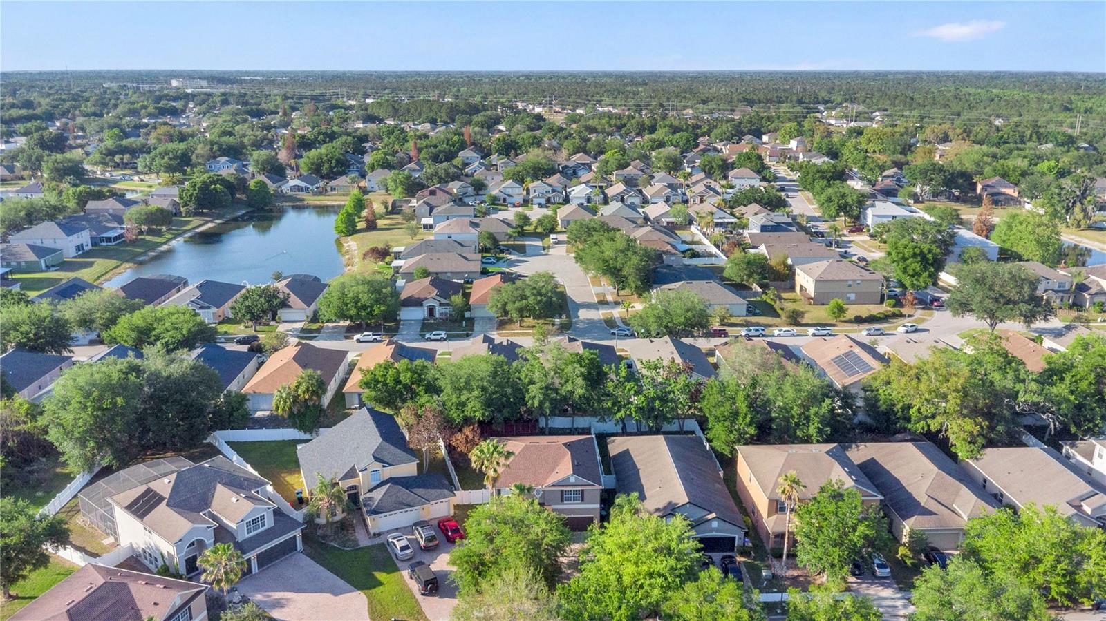 BARCLAY RESERVE TWNHMS - Residential