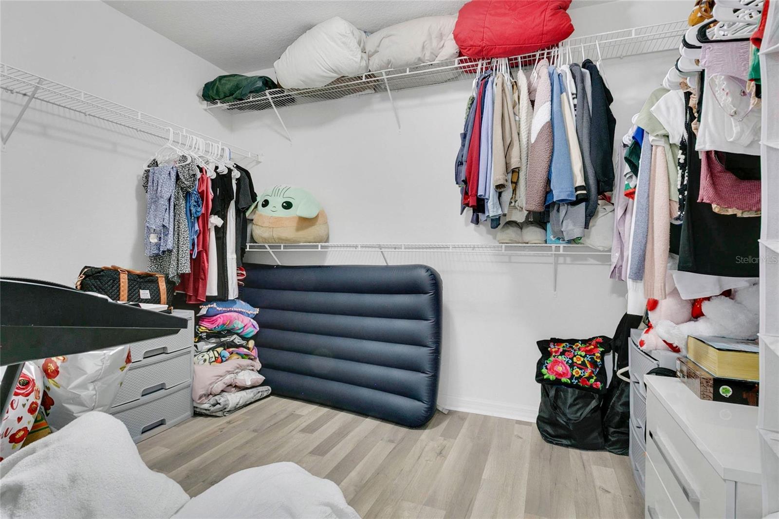 BARCLAY RESERVE TWNHMS - Residential