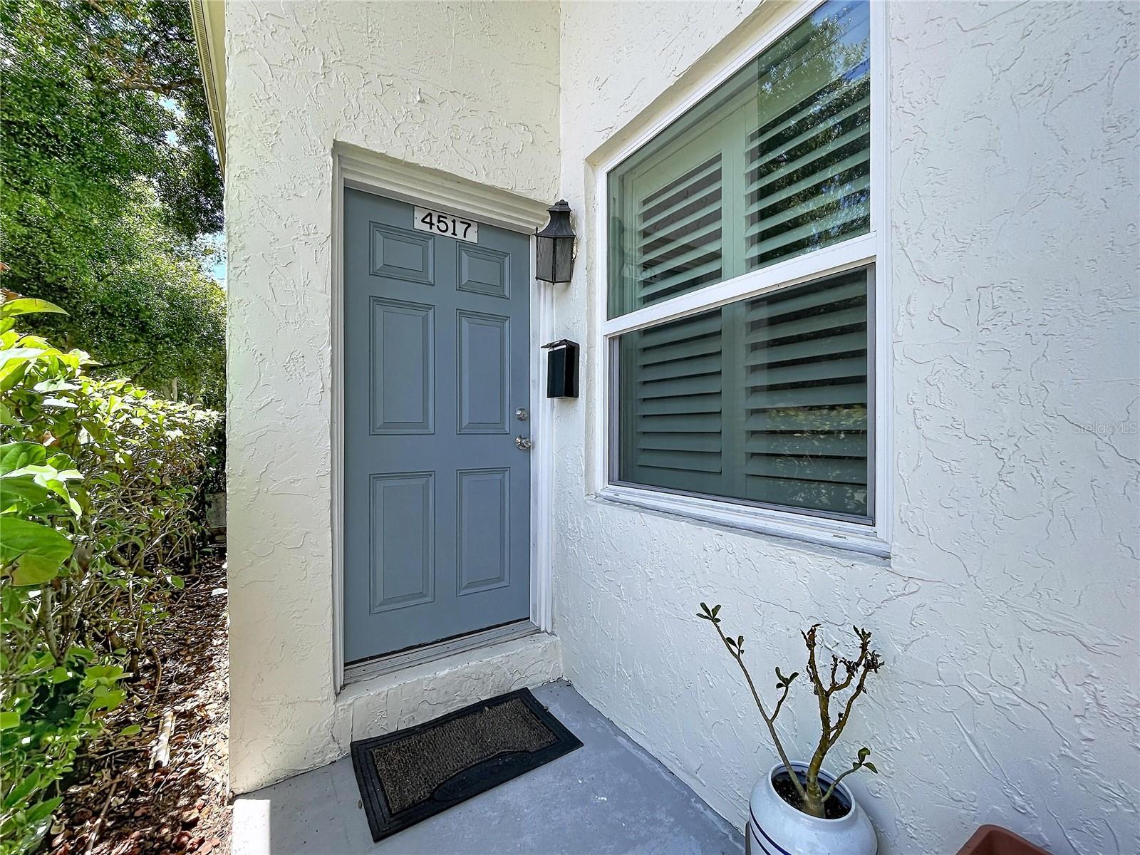 4517 W LA VILLA LANE